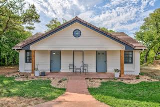 The Outlook at Jarrett Farm Resort - - 5