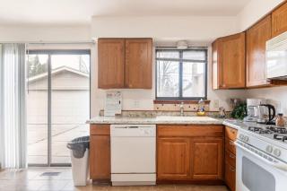 Cozy home in 5 star Livonia Westland neighborhood - Livonia - 4