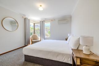 Morning Light Beach House - by the BnB Collection - Albany - 4