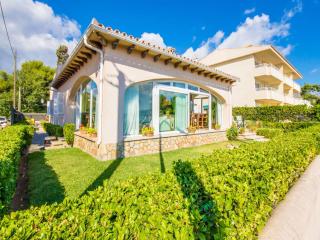 Stunning villa with private pool - El Port - 0