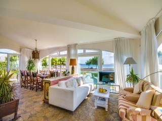 Stunning villa with private pool - El Port - 8