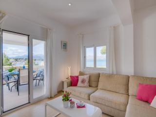 Apartment with views of the bay of Pollença - 1