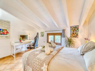 Traditional finca in Mallorcan countryside - Santa Margalida - 6