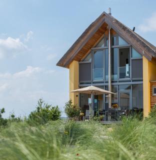Ostsee - Reetdachhaus Nr 7 "Haddock" im Strand Resort - Heiligenhafen - 0