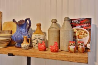 Chittenden Farmhouse - Historic 4BR, 2BA, 20 Min to Skiing, 7 Min to Mountaintop Resort - Chittenden - 7