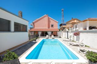 Family-friendly apartments with swimming pool Sukosan, Zadar - 18452 - 8