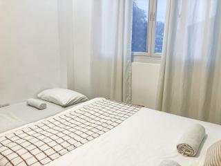 2BR Laid Back Apartment, near beach - 6