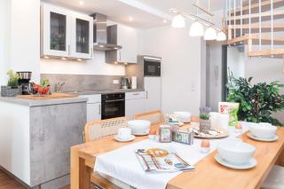 W6 - Gästehaus Christian-Westphal-Str 60 - FERIENDOMIZIL HOLLICH - 8