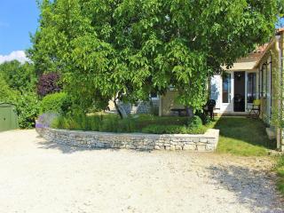 Holiday home in Revest with garden - Revest-du-Bion - 3