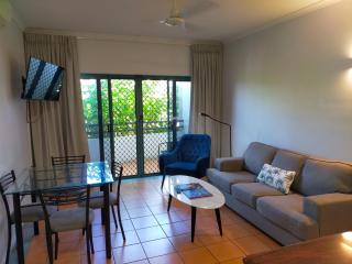 Mid City Luxury Suites - 8