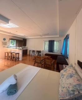 Soul Shine Beach House Cozy Studio with Wi-Fi - 2