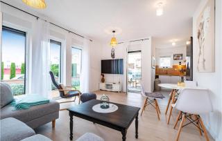 1 Bedroom Beautiful Apartment In Zadar - Zadar - 9