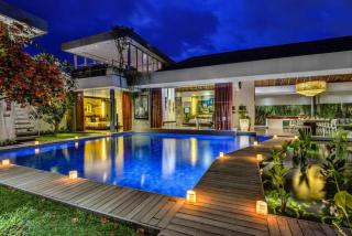 Stunning 4 Bed, Butler Service, Security, Central - Seminyak - 5