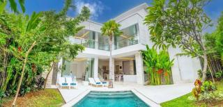 Fantastic 3 Bed Villa, Walk To Beach, Sunny Pool - Seminyak - 0