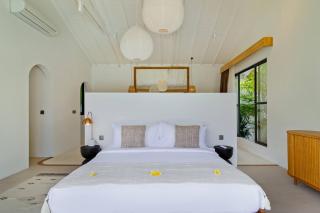 Stunning 3 Bed Villa, Close To Cafes And Beach - Canggu - 3