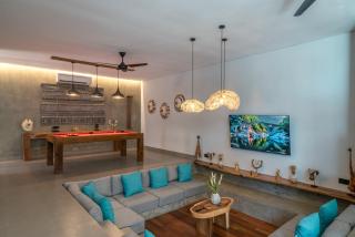 Villa Kiena, Impressive 6BR Ubud Villa - Gym, Spa, Massive pool! - 3