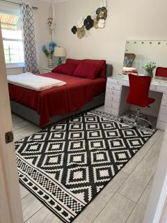 Cheerful 2 BED ROOMS Apartment in heart of Queens - 6