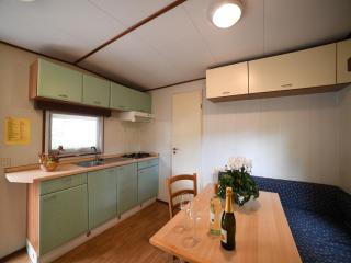 Mobile Home in Ferienresidenz mit Pool - Villanova dʼAlbenga - 1