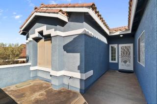 Bold Blue Retreat in Henderson - Las Vegas - 8