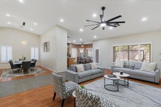 Bold Blue Retreat in Henderson - Las Vegas - 6
