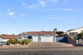 Bold Blue Retreat in Henderson - Las Vegas - 2