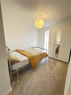 A Double Bedroom in Manchester with free Parking - Manchester - 3