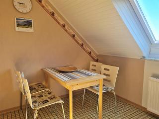 "Haus Elisa" - geräumige Ferienwohnung mit 2 Schlafzimmern im Ostseebad Grömitz - Grömitz - 3