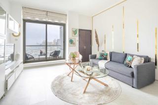 Frank Porter - Botanica Tower - 0