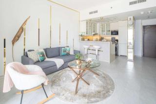 Frank Porter - Botanica Tower - 7