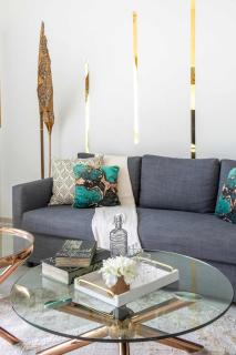 Frank Porter - Botanica Tower - 3