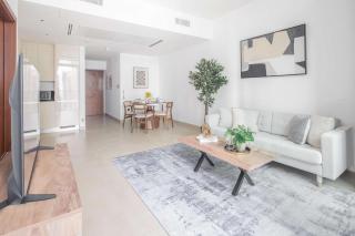 Frank Porter - The Residence at Marina Gate 2 - 7