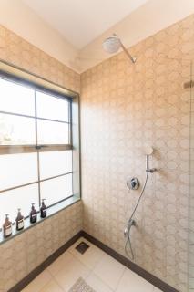 ELIVAAS Casa Mocha - Exquisite 5BHK Retreat with Pvt Pool & Verandah - Sātirje - 5