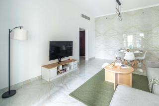 Frank Porter - Marina Pinnacle - 7