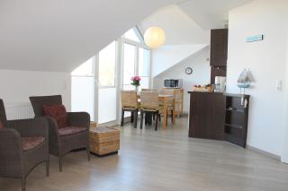 "Grüntal 8 - Whg 9" Wohlfühloase in ruhiger Lage 52 qm Wohnfläche zzgl 12 qm großzügiger Dachterrasse! - Grömitz - 2
