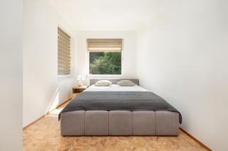 Bright & Spacious Family Apartment in Międzyzdroje with Parking and 3 Balconies by Noclegi Renters - Międzyzdroje - 7