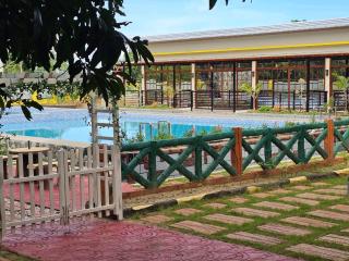 Summerville Hotel and Resort - Palayan City - 7