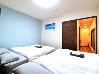 Asakusa Temple Detached BuildingZhujia Inn 2-8 people3 min walk to Asakusa Temple Skytree Ueno within walking distanceDirect access to Ginza, Shibuya, Shinjuku by subway - 4