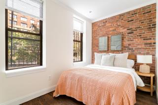 Modern and Charming 3BR 1BA Steps from Central Park - 3