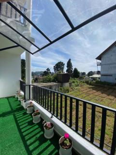 Sunshine Haven Apartment - 2