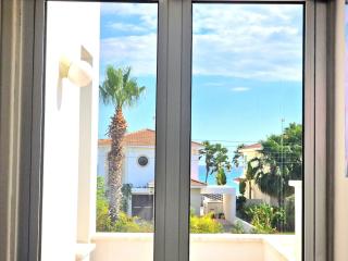 Luxury Villa Azure - Larnaca - 9