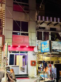 SURAJ GUEST HOUSE varanasi - Varanasi - 8