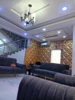 Vintage Apartments - Suberu Oje - 7