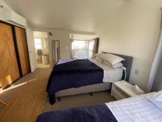 Fabulous indoor outdoor Kiwi life in Central city fringe location - walk to zoo - Auckland - 9