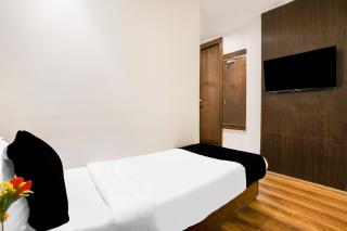 Super Collection O Andheri Near Western Express Highway - 3