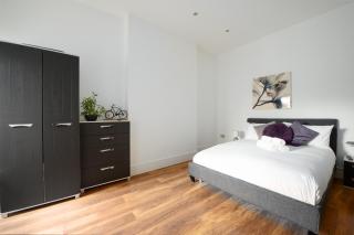 Stunningly Luxurious London Apartment (MHB350) - 2