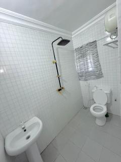 Cozy apartment en-suite - Ikeja - 5
