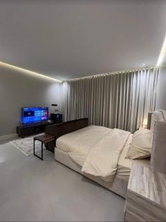 LP58-4 - Chic Studio Apartment in Al Malqa - 0