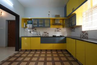 Paradise Home Stay, Near Srinivasam TTD Ticket Counter Opp Bus Stand - Tirupati - 5