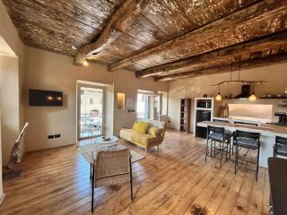 Spacious house in Tapigliano with terrace for 12 people - Nebbiuno - 0