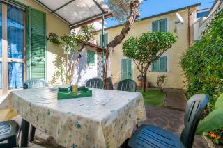 La Casina dal Cuore Verde - Viareggio - 9